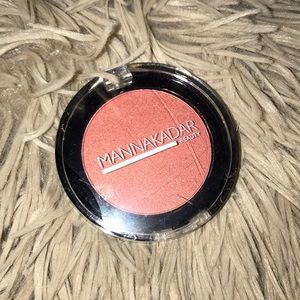Mannakadar beauty blush